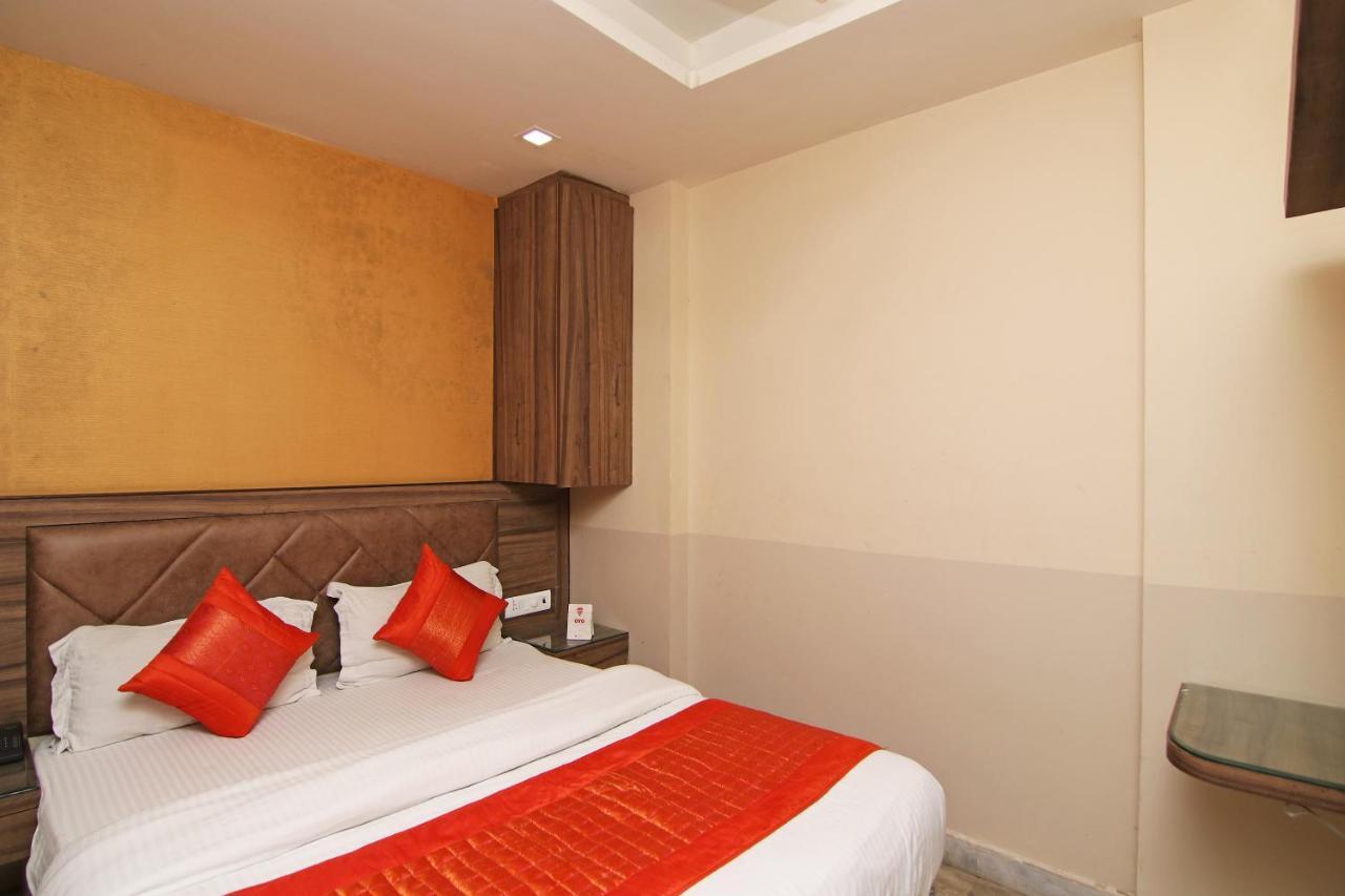 Hotel Merry Gold New Delhi Exterior photo