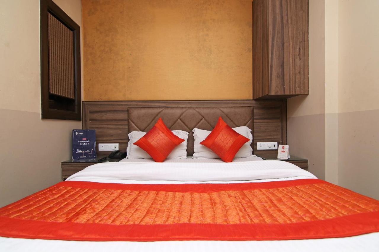 Hotel Merry Gold New Delhi Exterior photo