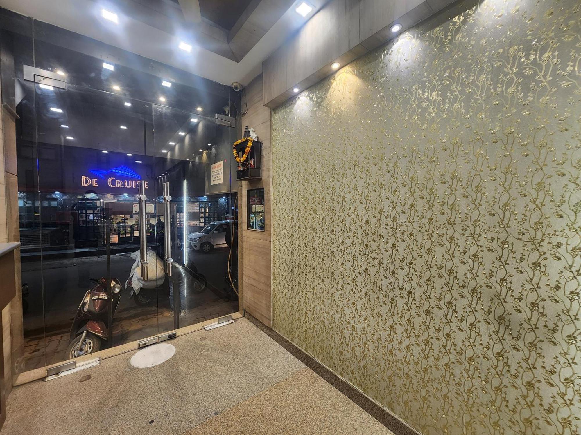 Hotel Merry Gold New Delhi Exterior photo