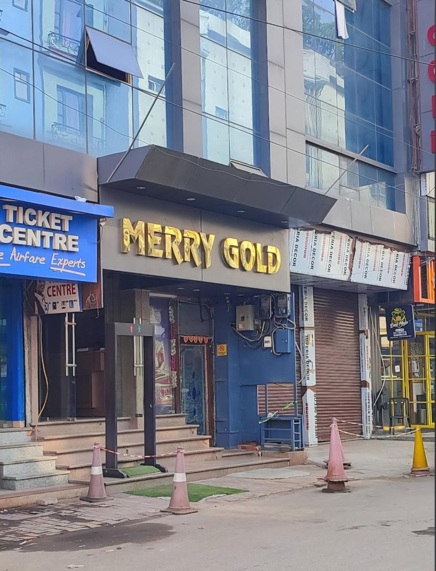 Hotel Merry Gold New Delhi Exterior photo
